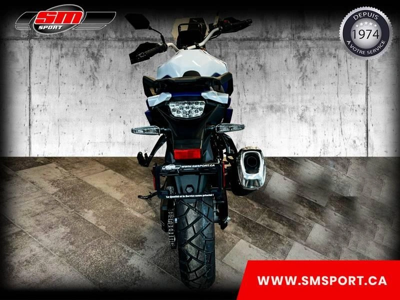 2026 Suzuki V-strom 800de alt