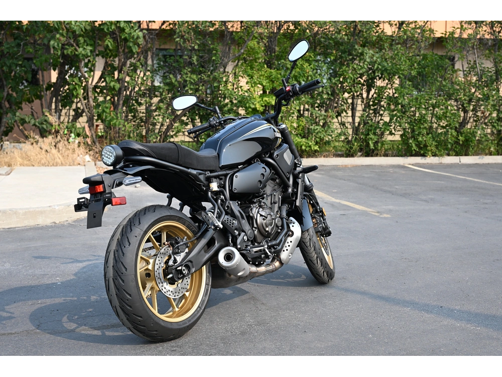 2026 Yamaha Xsr700 alt