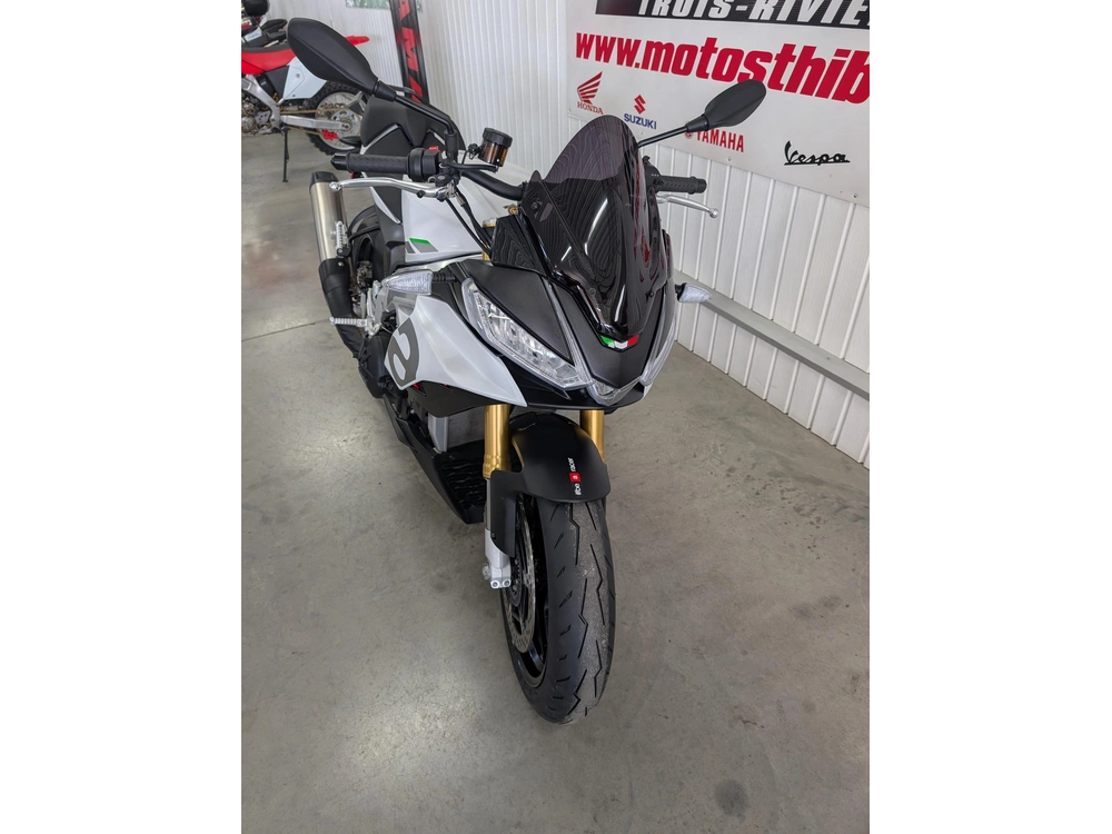Aprilia Tuono V4 1100 2022 alt