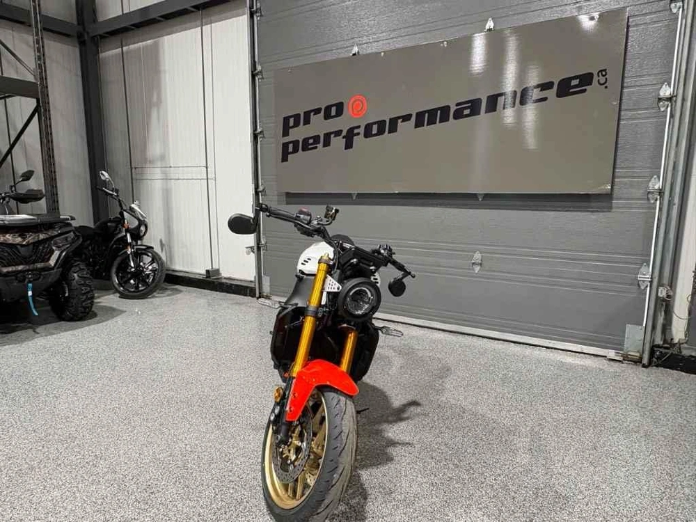 2026 Yamaha Xsr900 alt