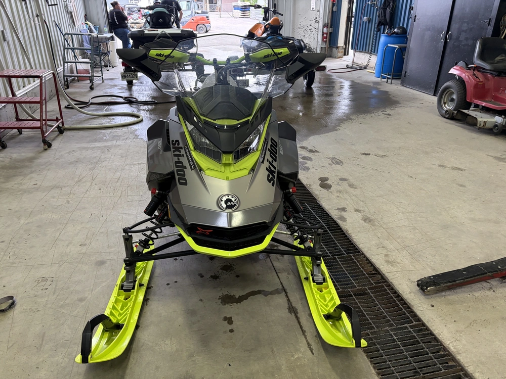 Ski-doo Backcountry X-rs 154'' 850 E-tec 2023 alt