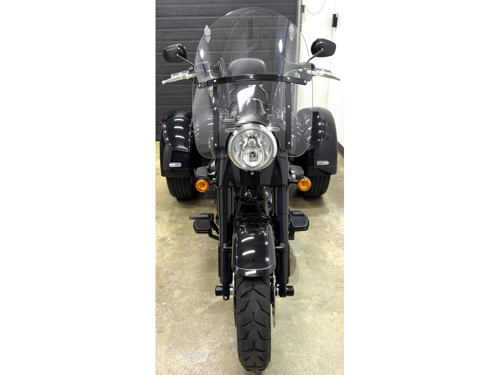 Harley-davidson Freewheeler Flrt 2024 alt