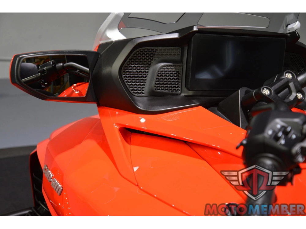 2025 Can-am Spyder F3 Limited Platine Wheels alt