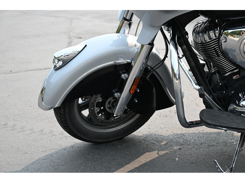2016 Indian Motorcycle Chieftain alt