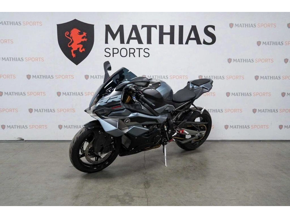 BMW S1000RR 2025 — photo 4