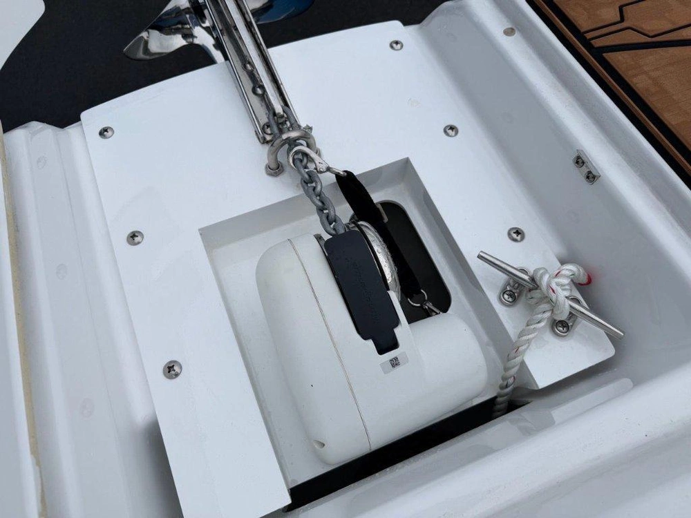 Four Winns Hd5 Mercruiser 6.2l / Bravo 3 2025 alt