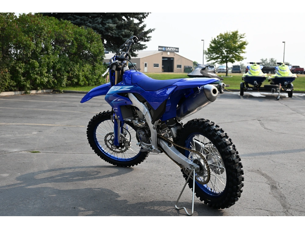 2027 Yamaha Yz250f alt