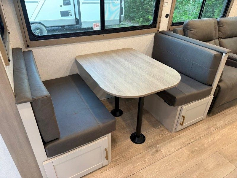 Jayco Jayflight 290rls 2027 alt