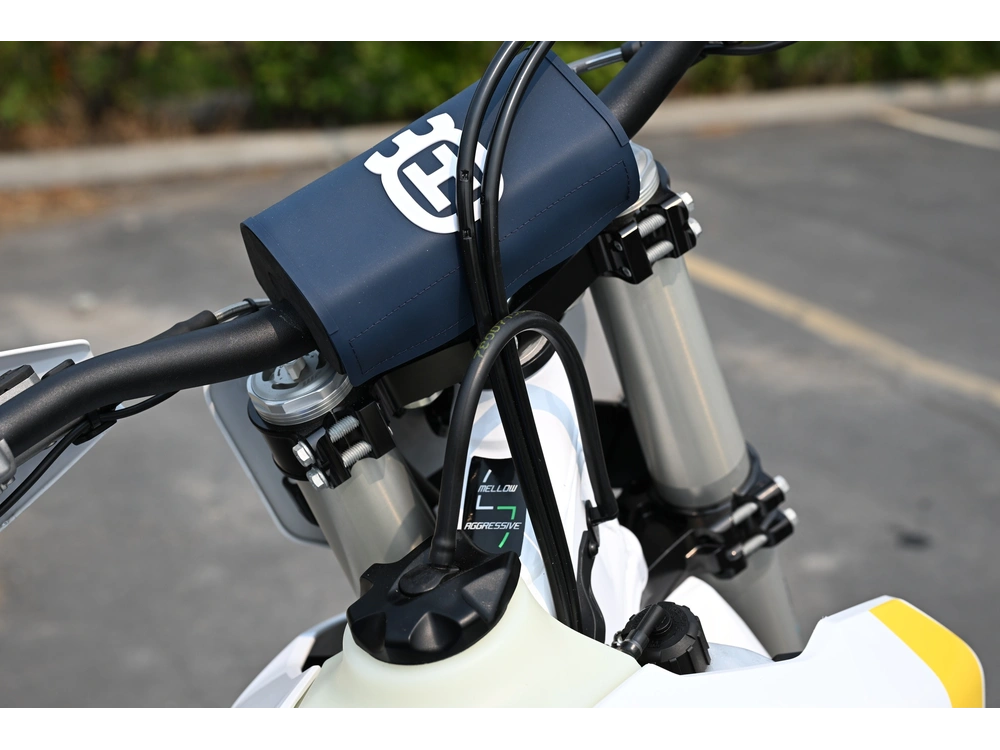 2027 Husqvarna Tx 300 alt