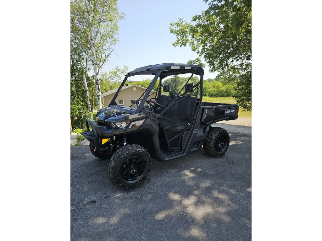 2026 Can-Am DEFENDER XT HD9