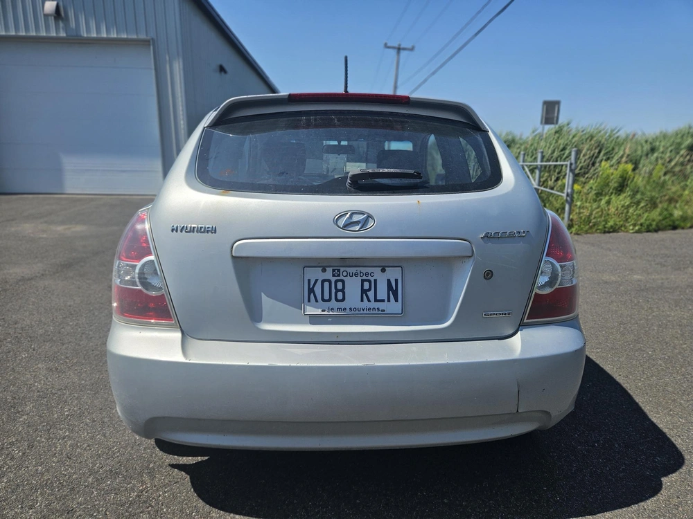 Hyundai Accent 2011 alt
