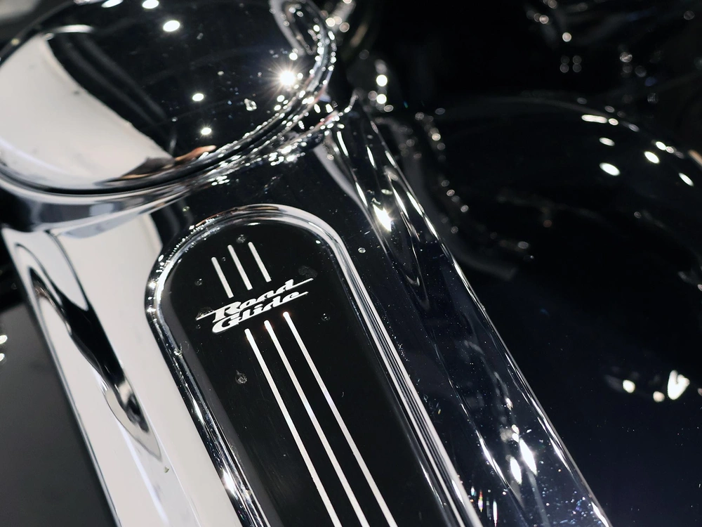 Harley-davidson Road Glide Fltrx 2019 alt