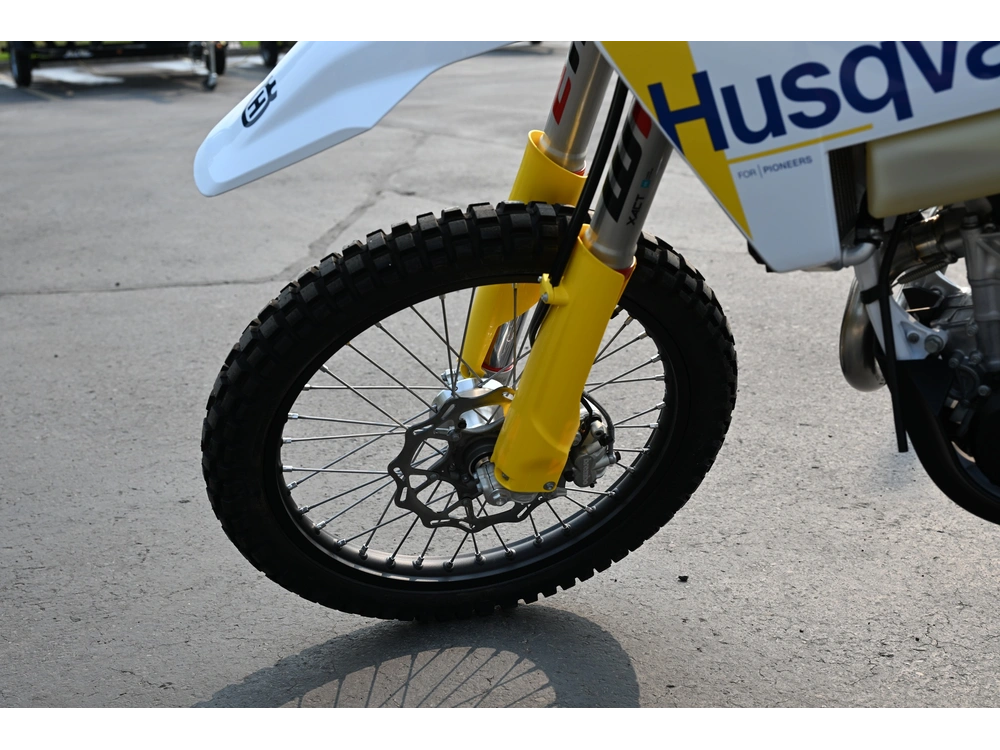 2027 Husqvarna Fe 350s alt