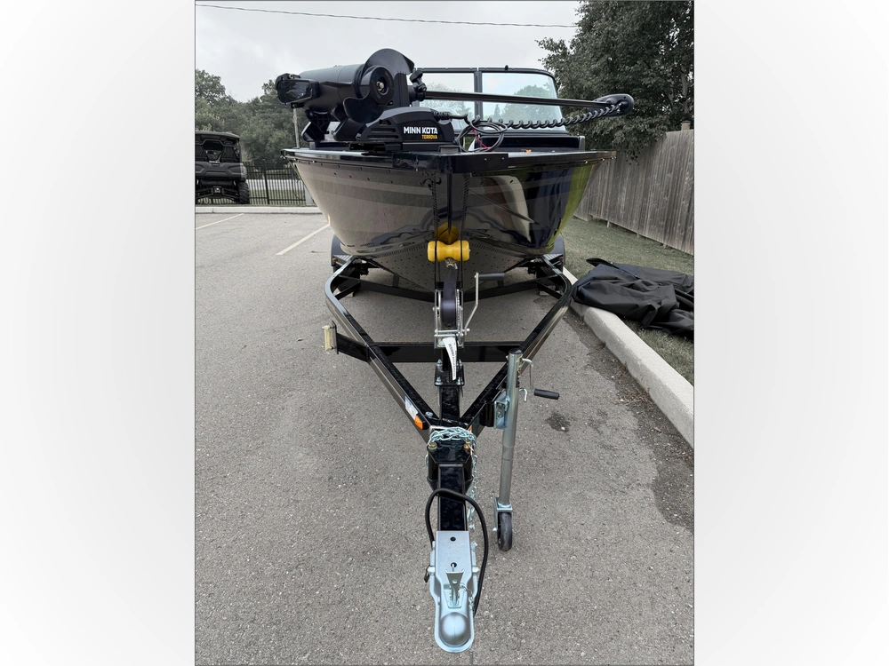 2026 Smoker-craft Ultima 182 Dc alt