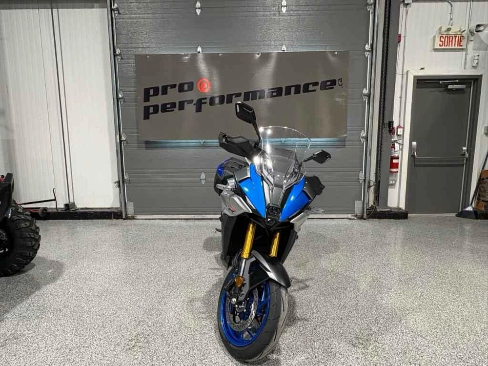 Suzuki Gsx-s1000gx+ 2025 alt