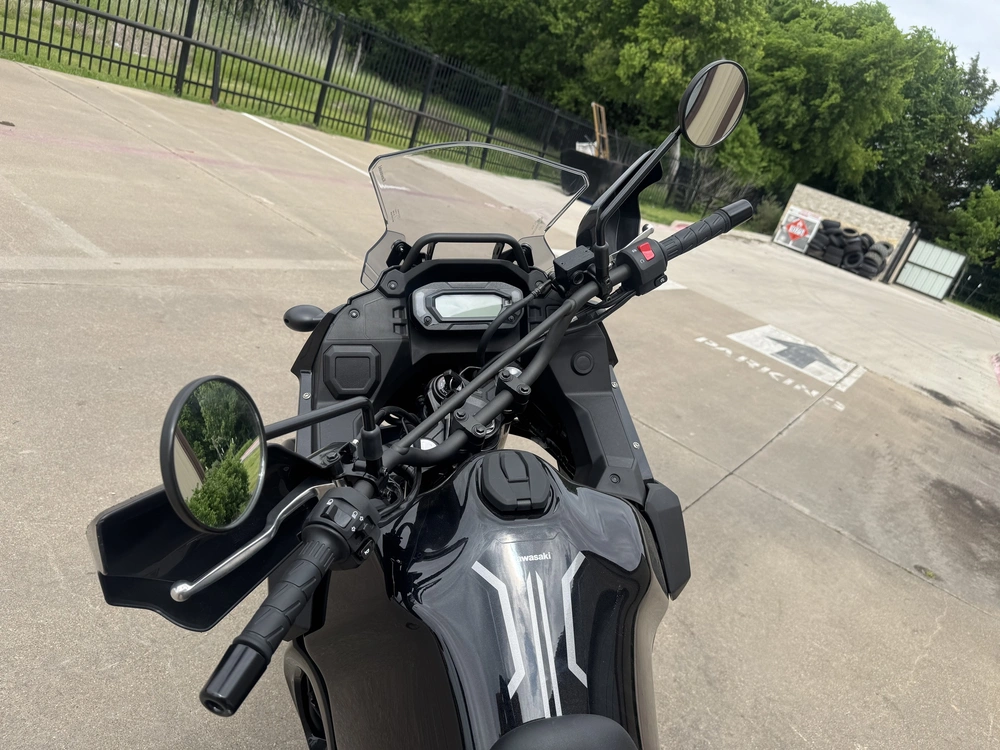 2026 Kawasaki Klr650 alt