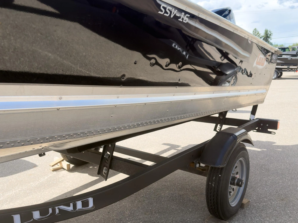 2026 Lund Ssv-16 Tiller alt