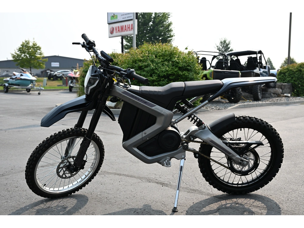 2023 Rawrr Mantis 72v alt