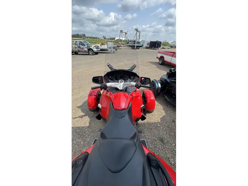 Can-Am SPYDER RT-S 2012