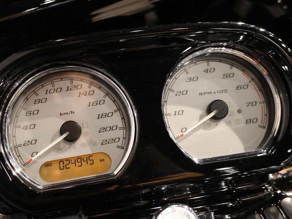 Harley-davidson Road Glide Fltrx 2019 alt