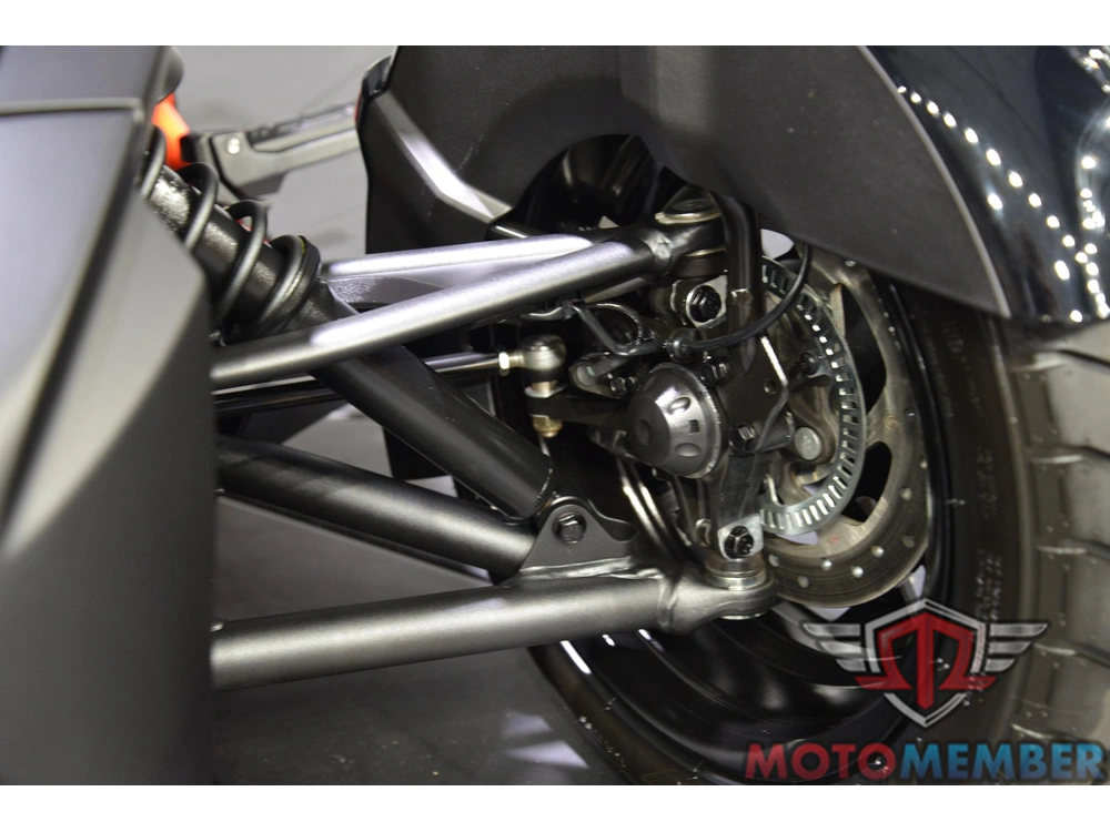 2026 Can-am Spyder F3-s alt