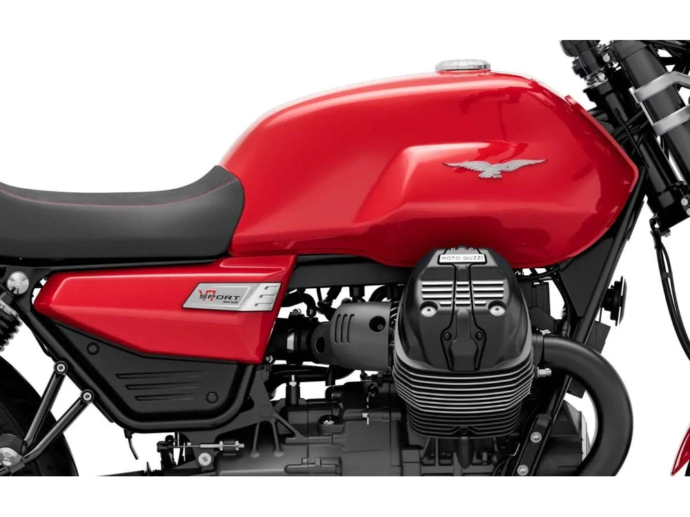 Moto Guzzi V7 Sport 2027 alt