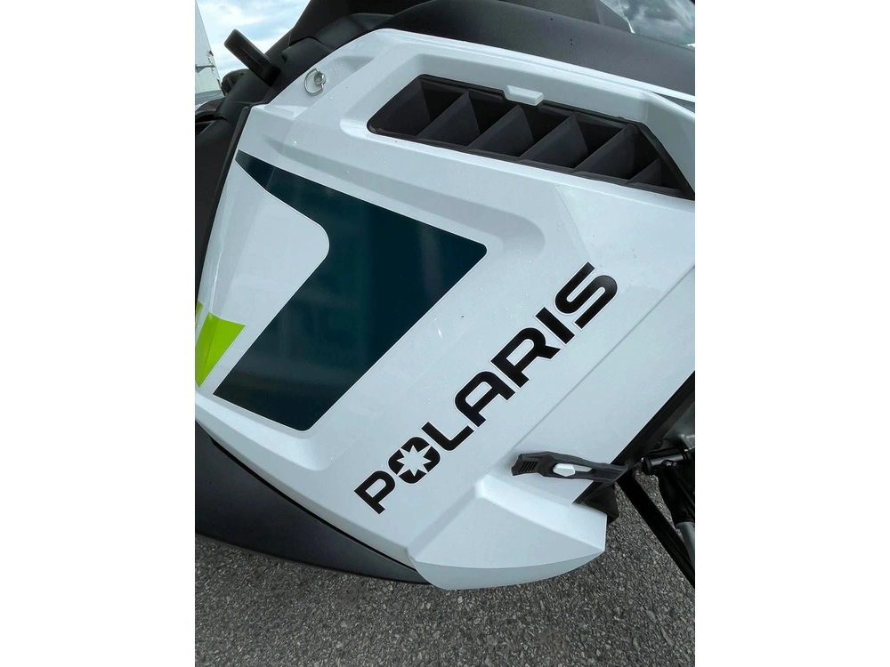 Polaris 550 Voyageur 155 Es S25cff5tsl 2025 alt