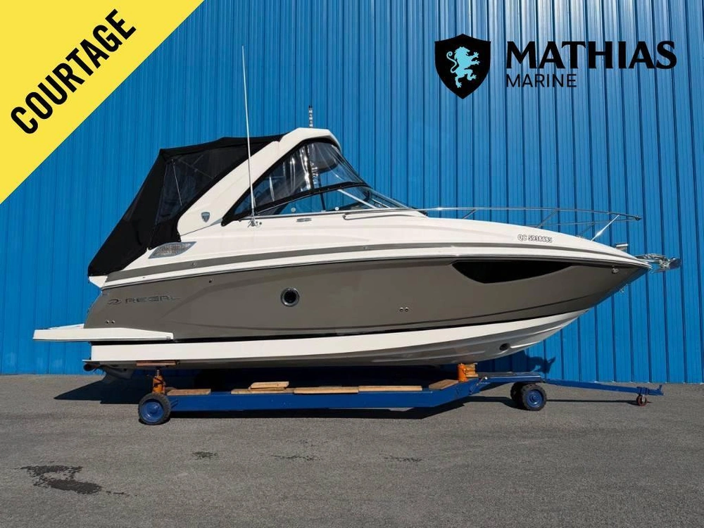 Regal 28 Express 2018 alt