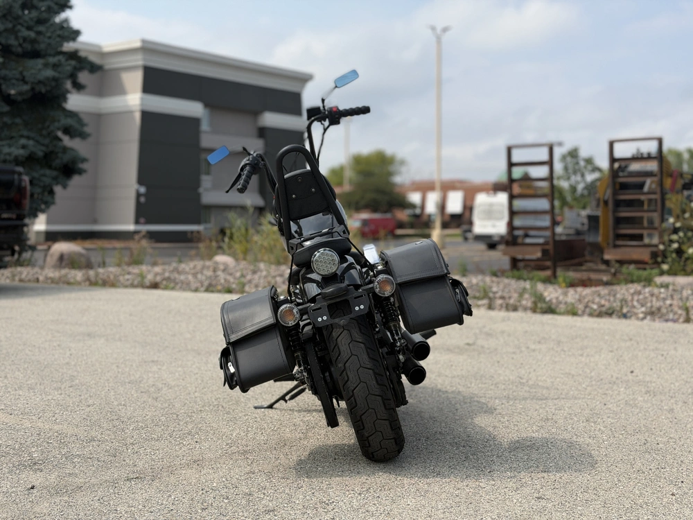 2014 Yamaha Bolt alt