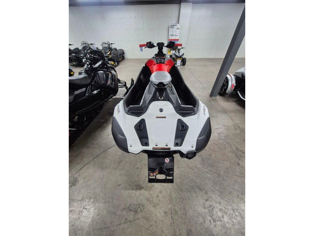 Sea-doo Spark 1 Rotax 900 Ace-90 Trixx 2025 alt
