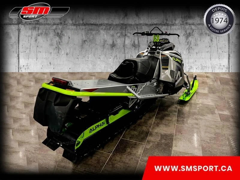 Arctic Cat M8000 2020 alt
