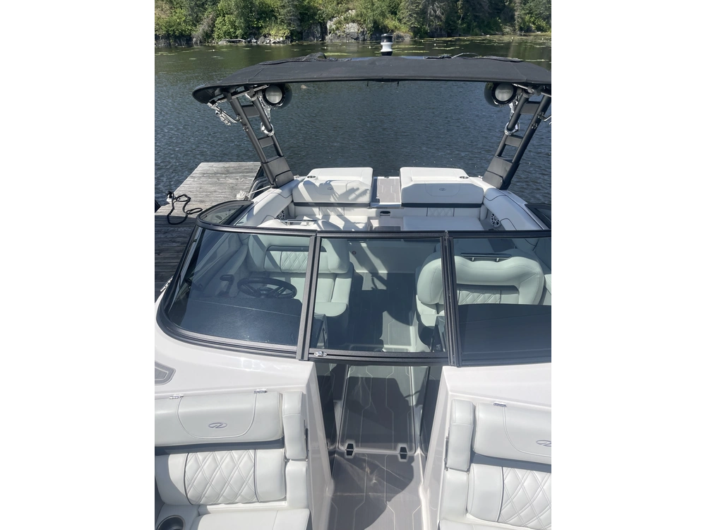 2023 Regal Ls2 Surf alt