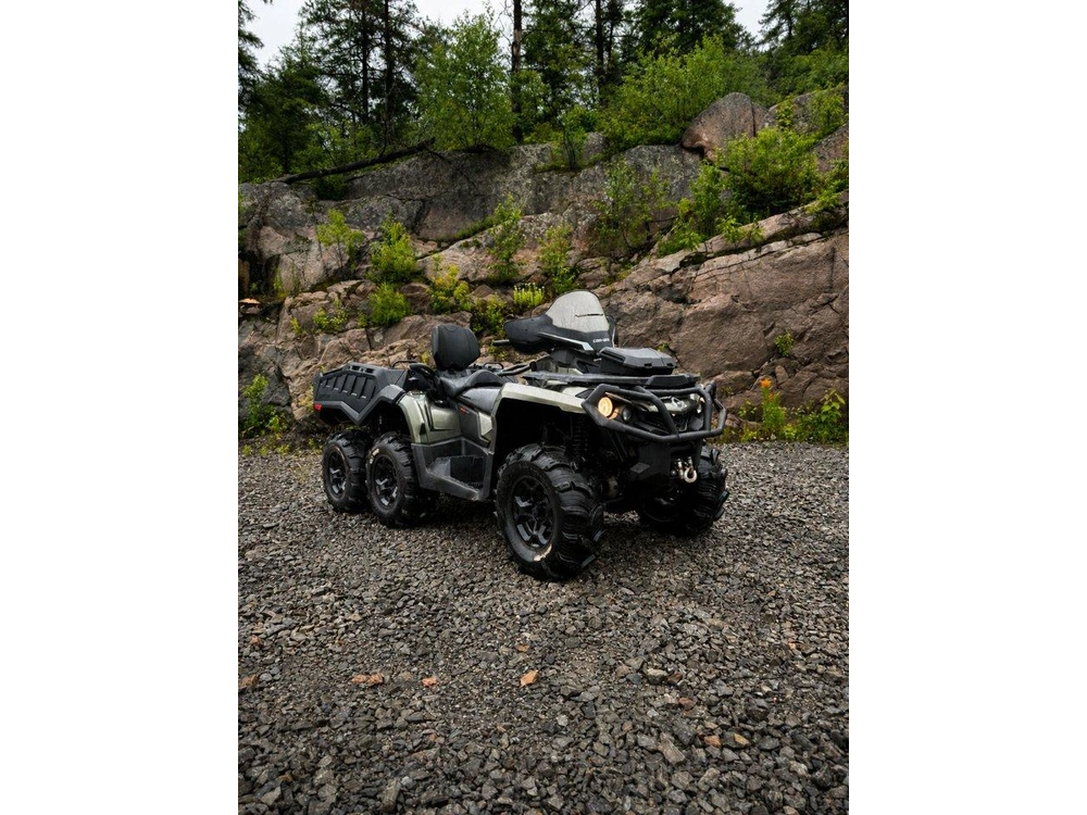 2022 Can-am Out 6x6 1000 alt