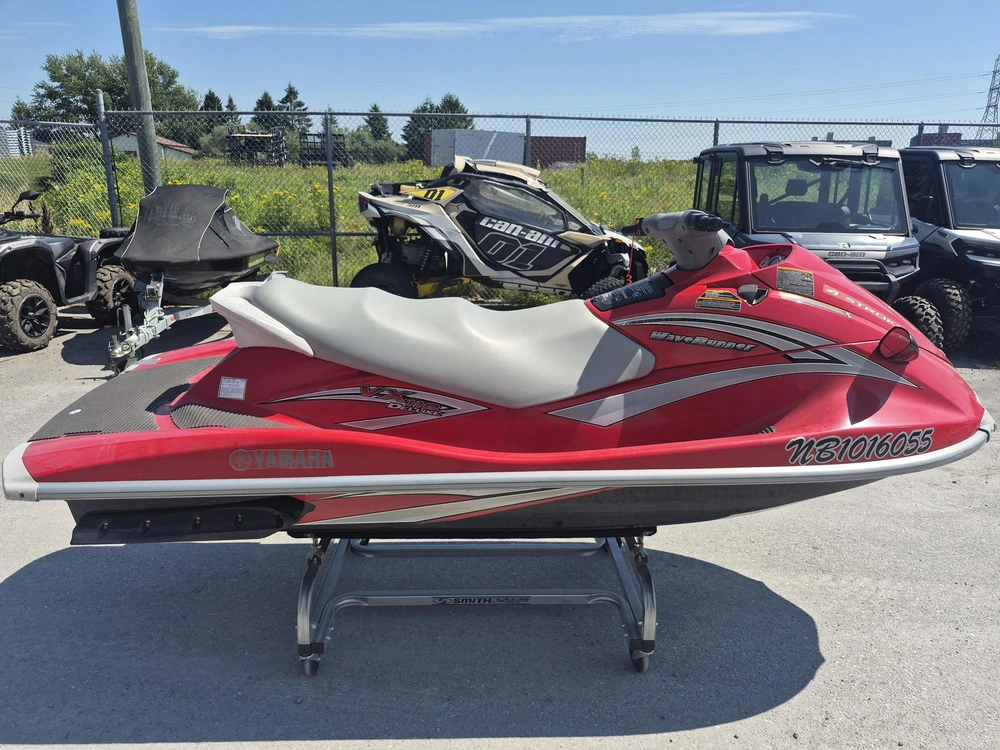 2006 Yamaha Yamaha Waverunner Vx 110 alt