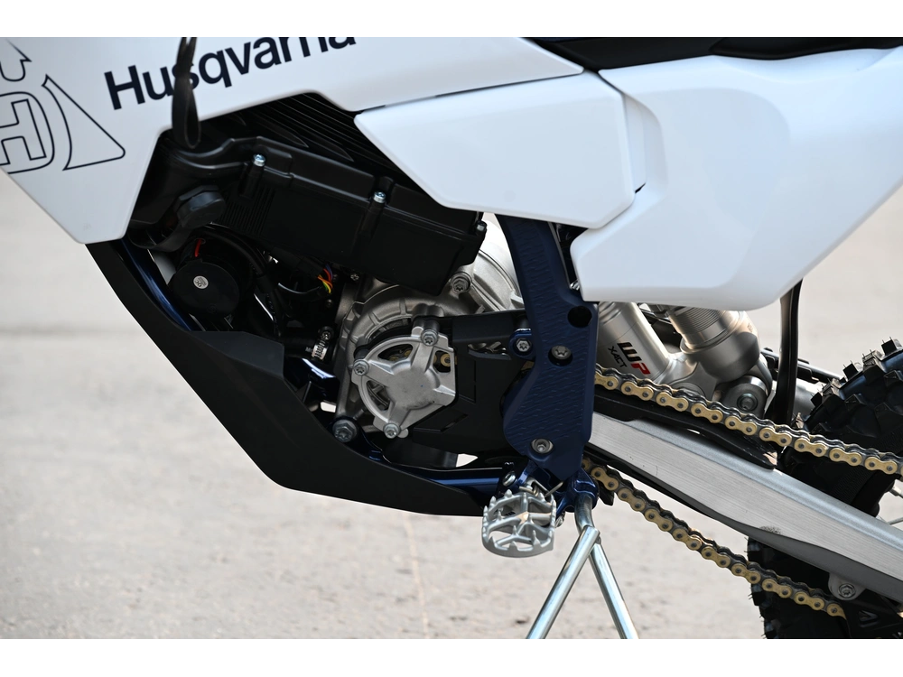 2027 Husqvarna Ee 5 alt