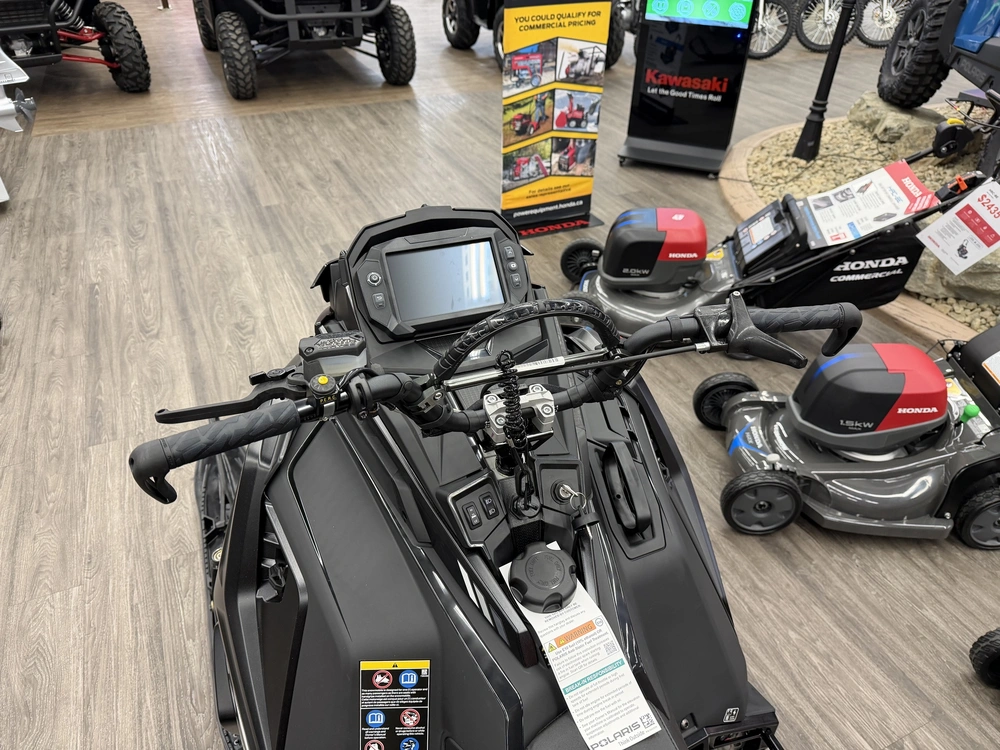 2027 Polaris Polaris Patriot 9r Rmk Factory Edition 155 2.75 alt