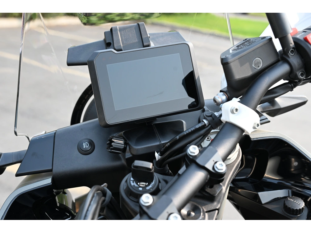 2027 Husqvarna Norden 901 alt