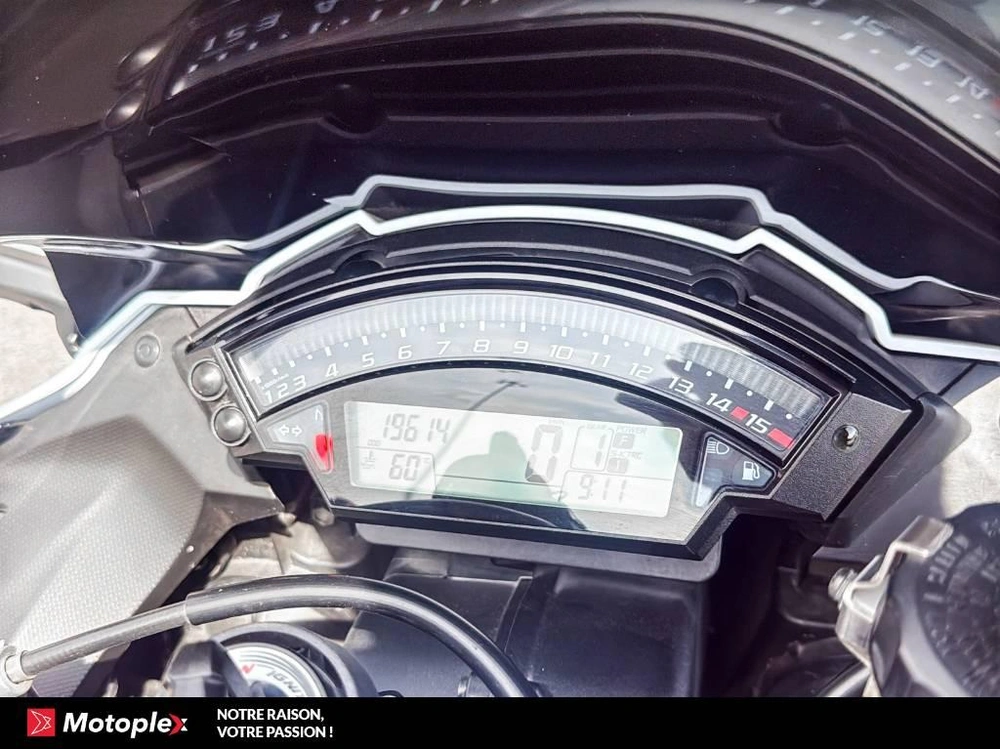 Kawasaki Ninja Zx10r Akrapovic 2013 alt