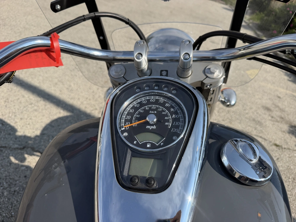 2021 Suzuki Boulevard C50 alt