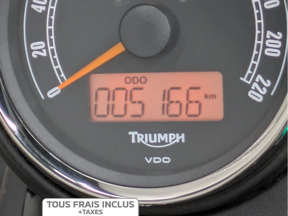 Triumph Bonneville 2014 alt
