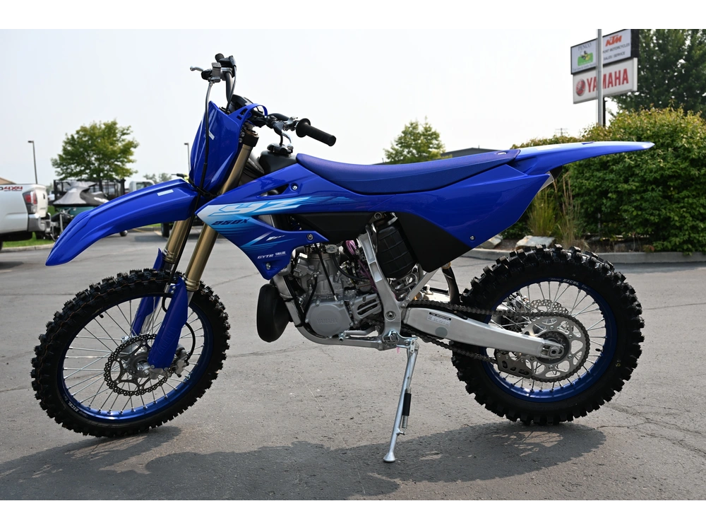 2027 Yamaha Yz250x alt