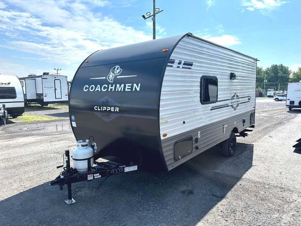 2027 Coachmen Clipper 17fq alt