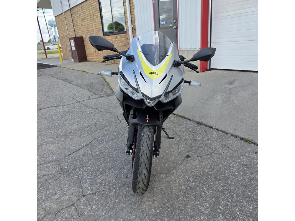 2026 Aprilia Rs 457 alt