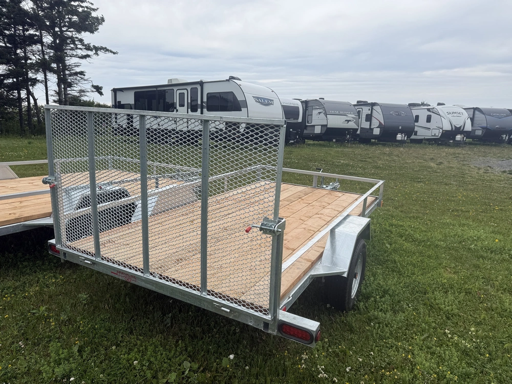 Gator 66x120 2026 alt