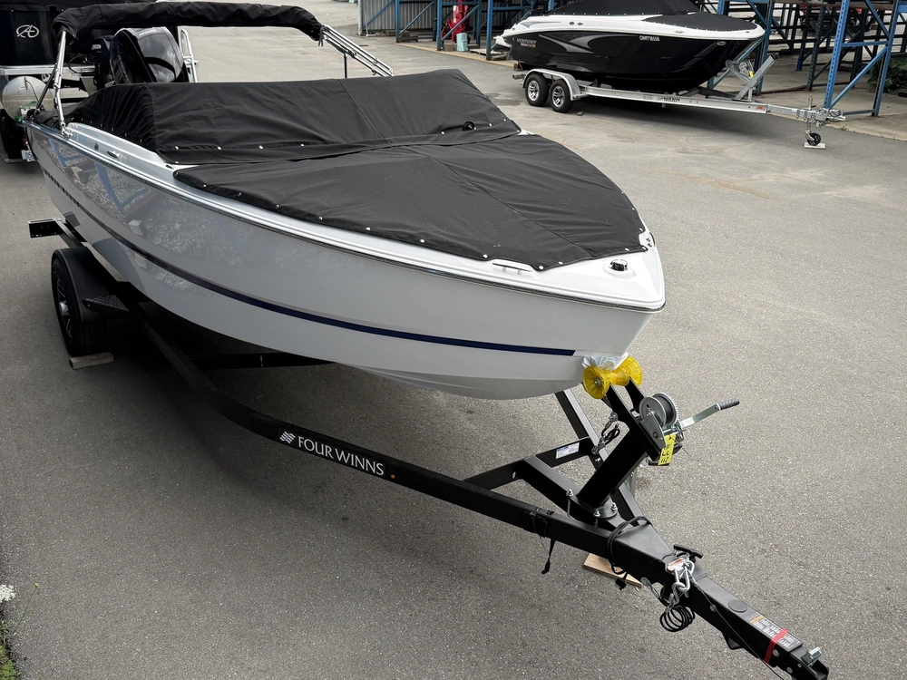 2027 Four Winns H1 Freedom Ob alt