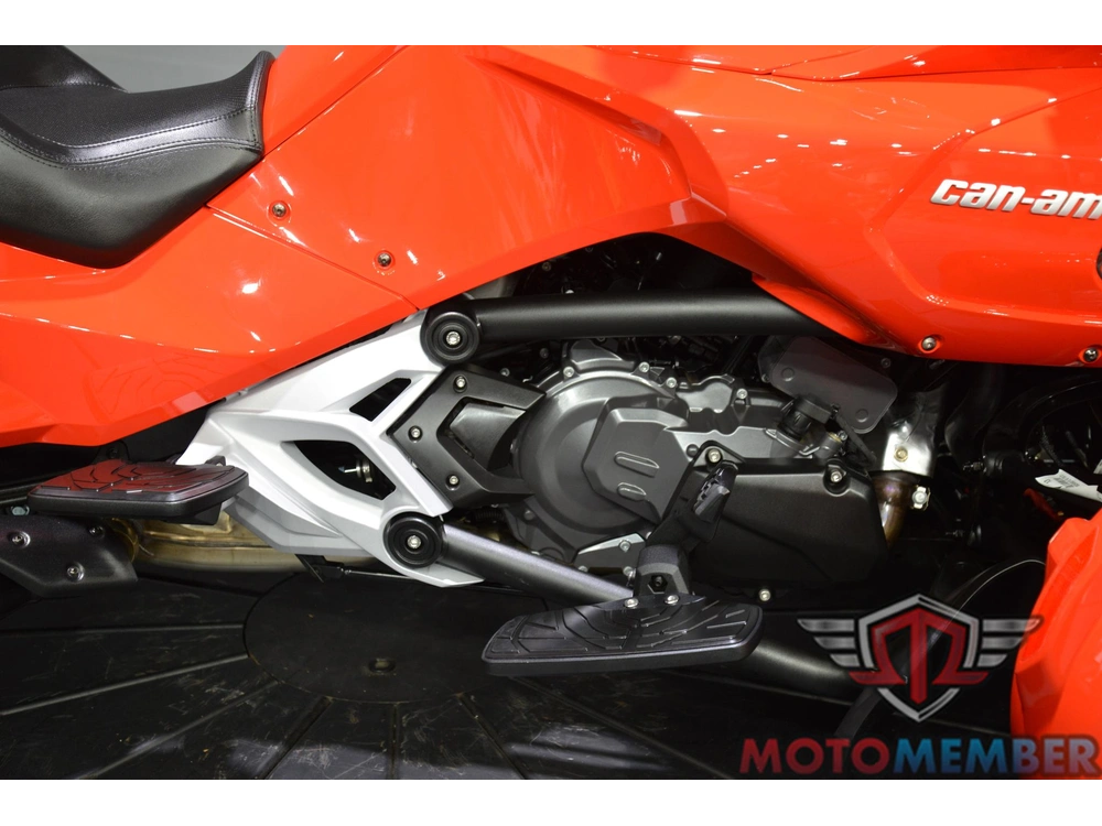 2025 Can-am Spyder F3 Limited Platine Wheels alt