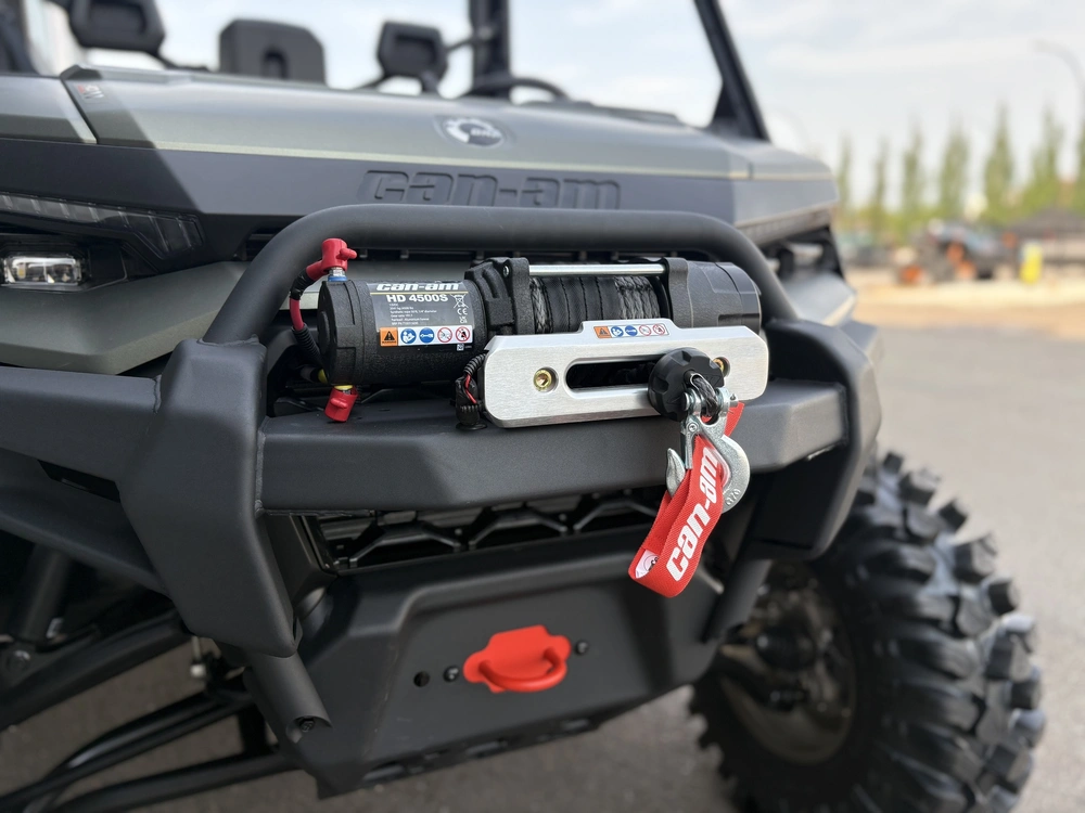 2026 Can-am Defender X Mr Hd11 With Half Doors 8yta alt