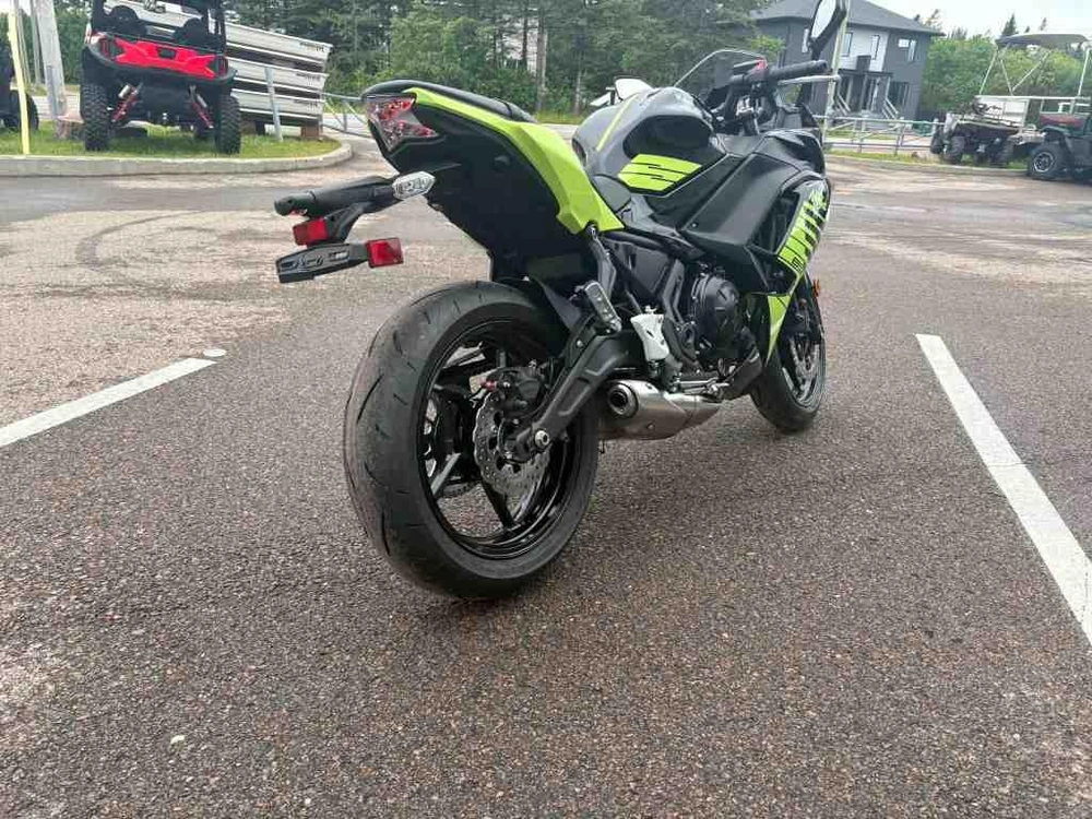 2026 Kawasaki Ninja 650 Krt alt