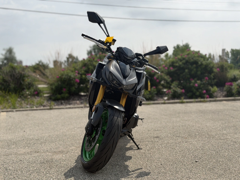 2026 Kawasaki Z1100 Se Abs alt