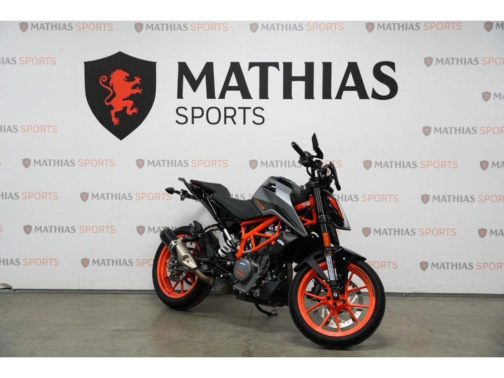 KTM DUKE 390 2021 — photo 2